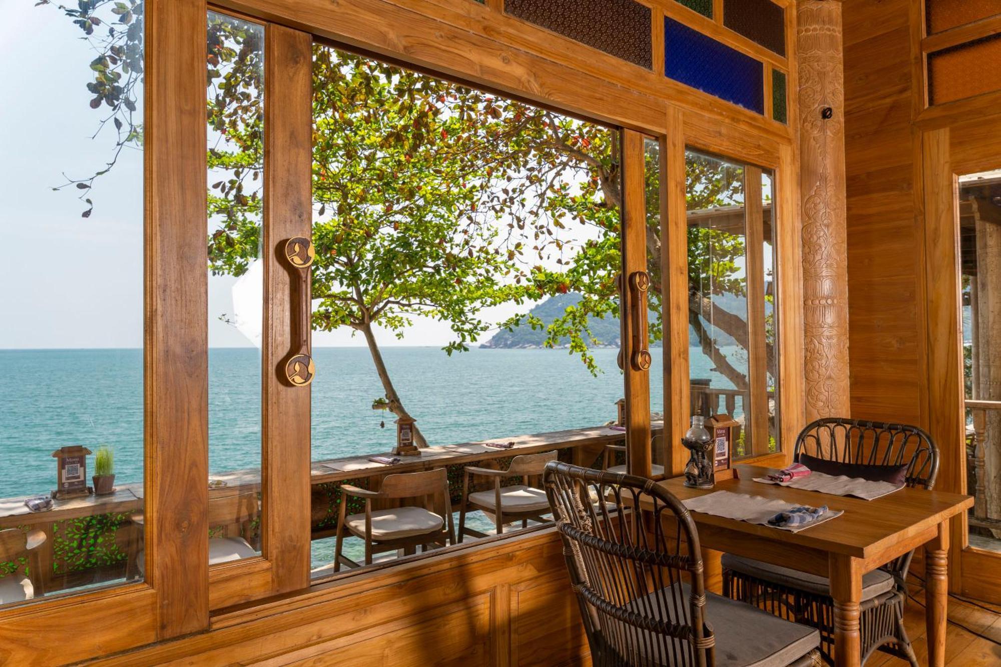 Santhiya Koh Phangan Resort And Spa Luaran gambar Interior of the restaurant
